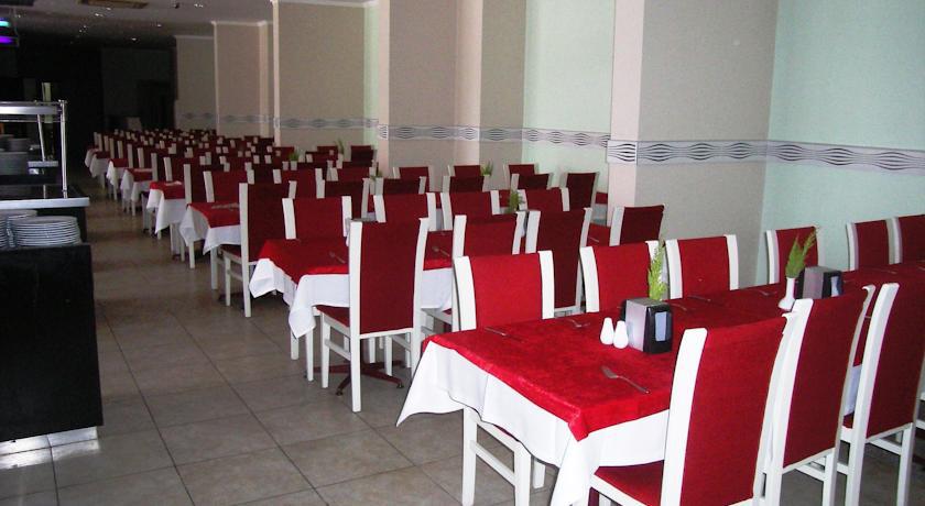 Royal Palace Kusadasi Hotel Екстериор снимка
